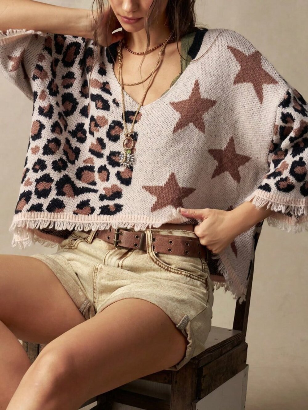 Brown Casual Women's Leopard Print & Star Sweater - Picture 6 of 8
